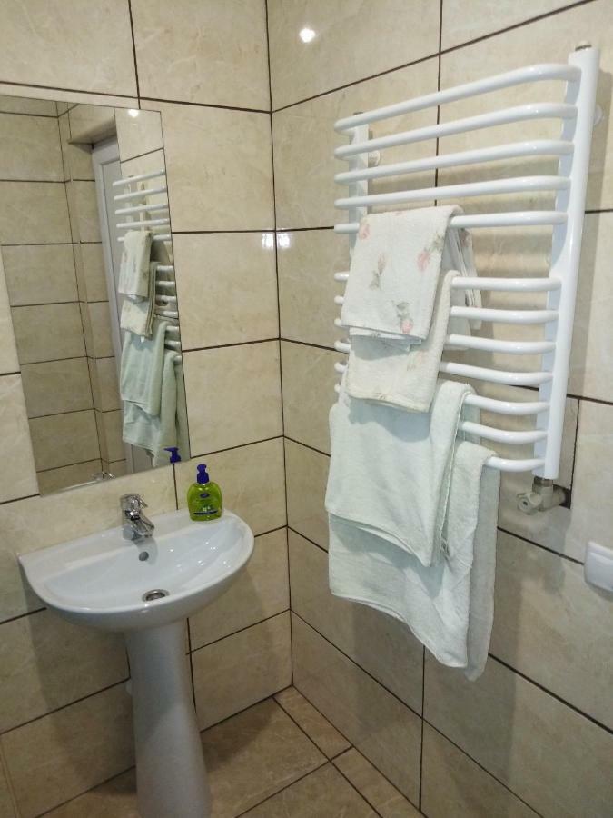 Apartament On Komarova 29 Вулиця Комарова 29 Кропивницкий Экстерьер фото
